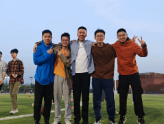 鞭策师生配合发